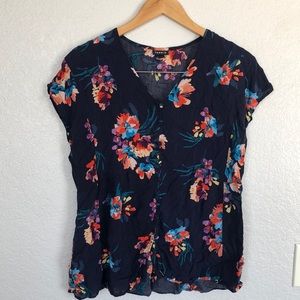 Plus size blouse